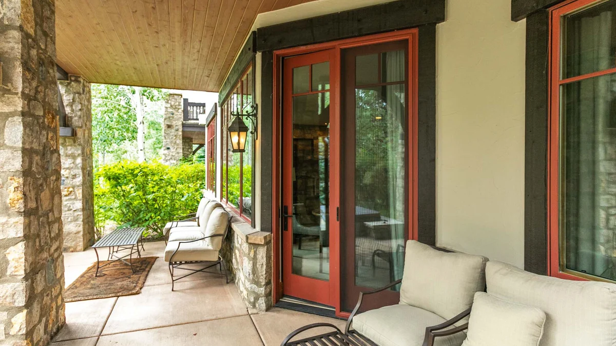 Wander Vail Bergrose Lodge #5