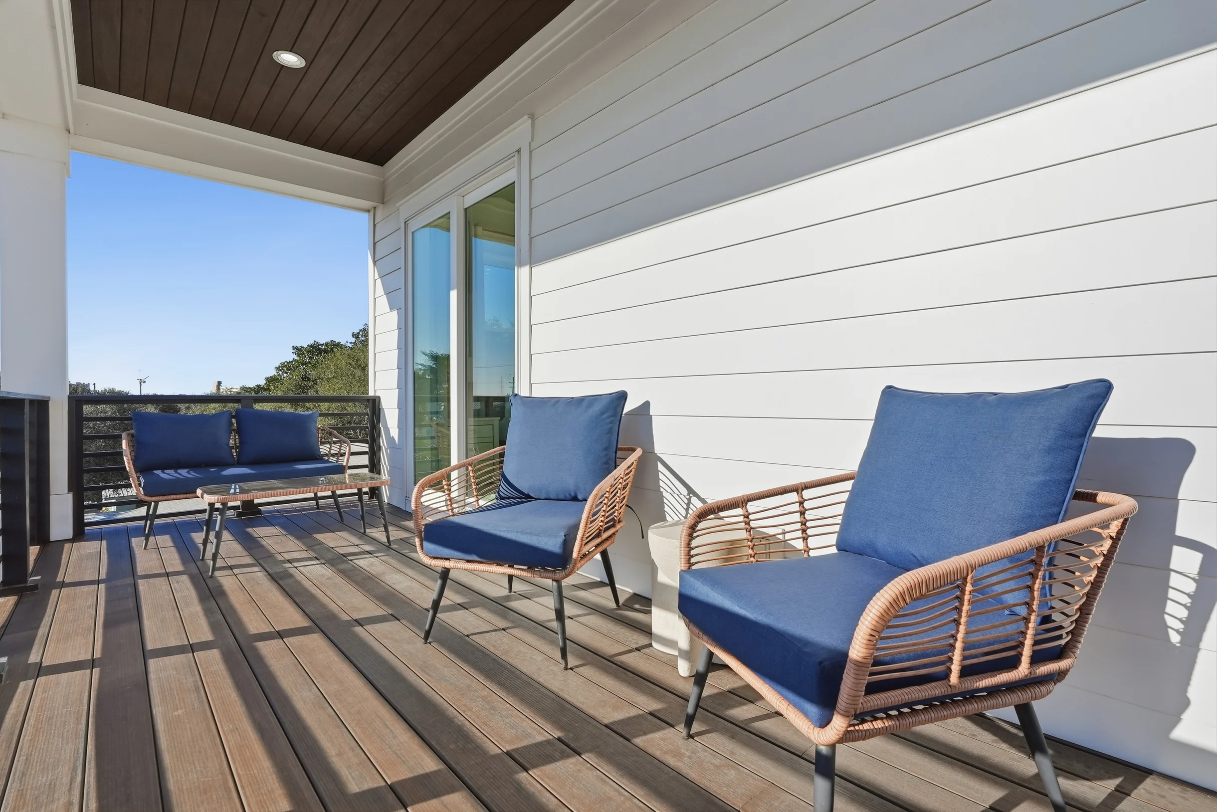 Wander Panama Shores #100