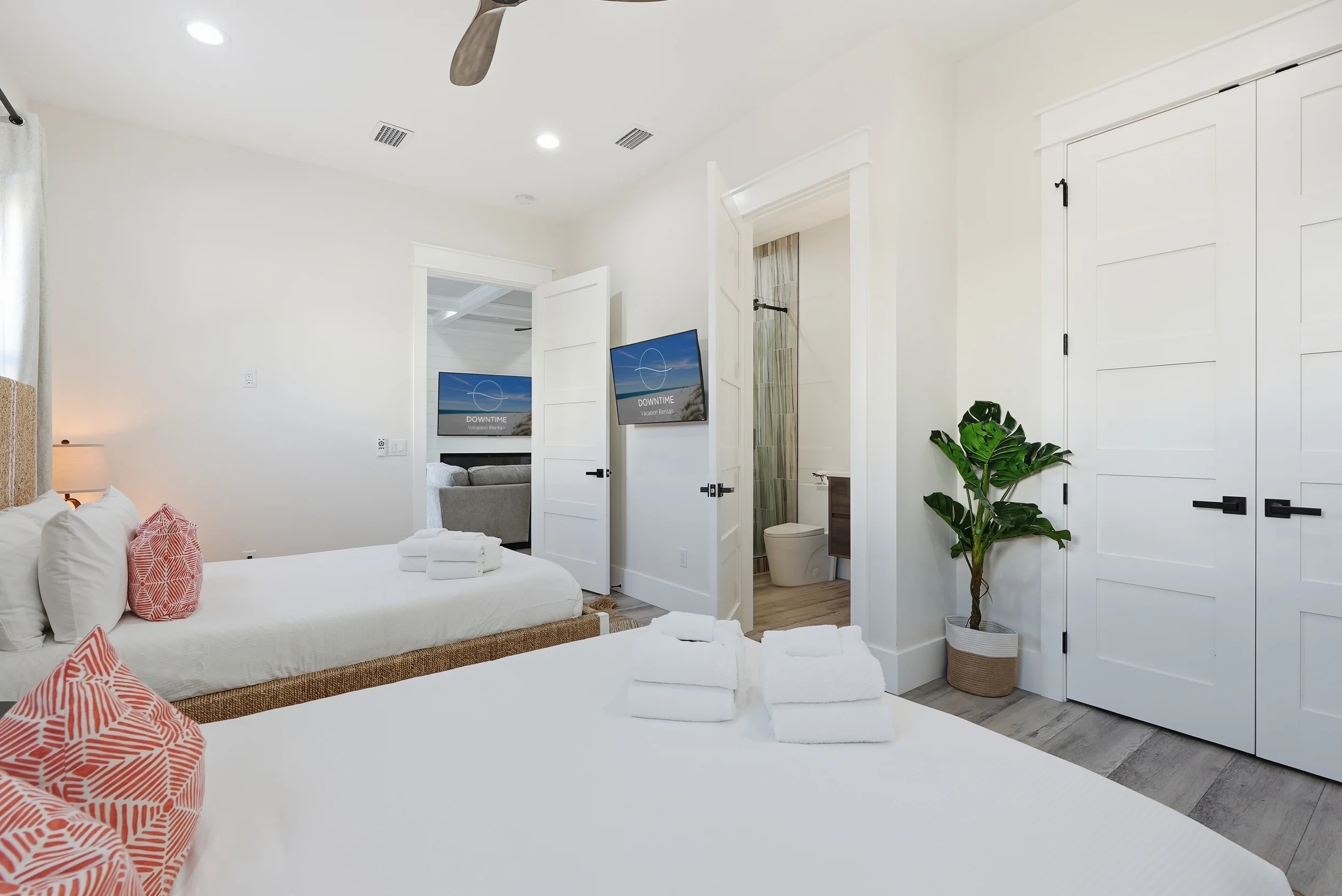 Wander Panama Shores #60