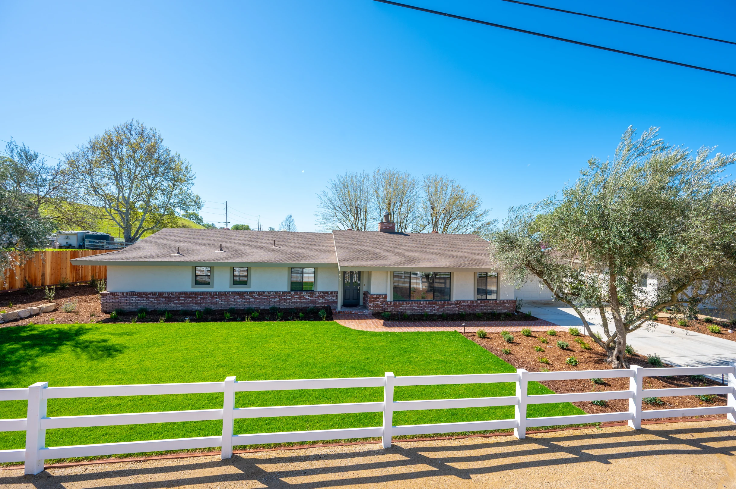 Home in Paso Robles, San Luis Obispo County property photo 1