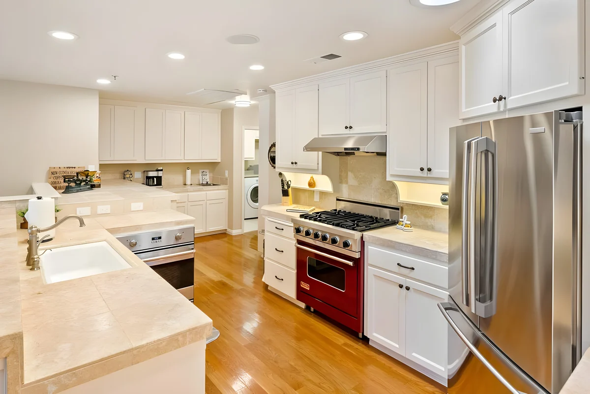 Frontier Oaks: Spacious Templeton Retreat property photo 4