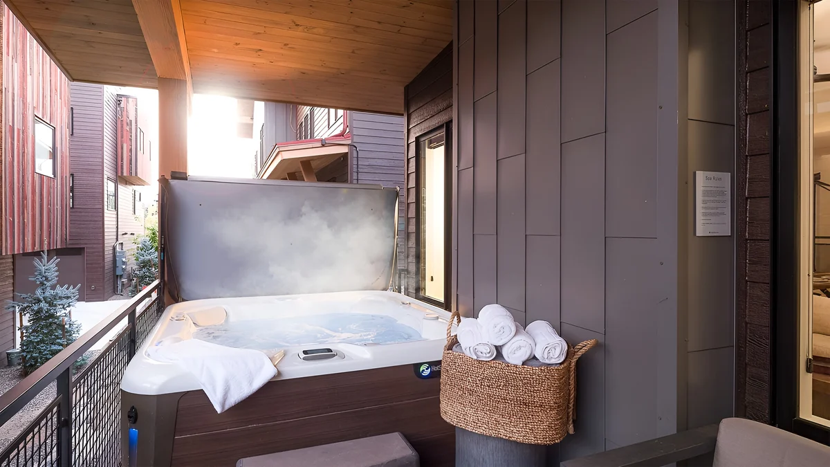 Wander Steamboat Principal #2