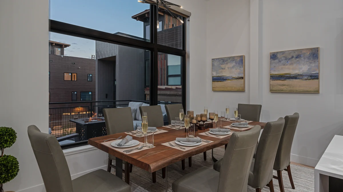 Wander Steamboat Uptown