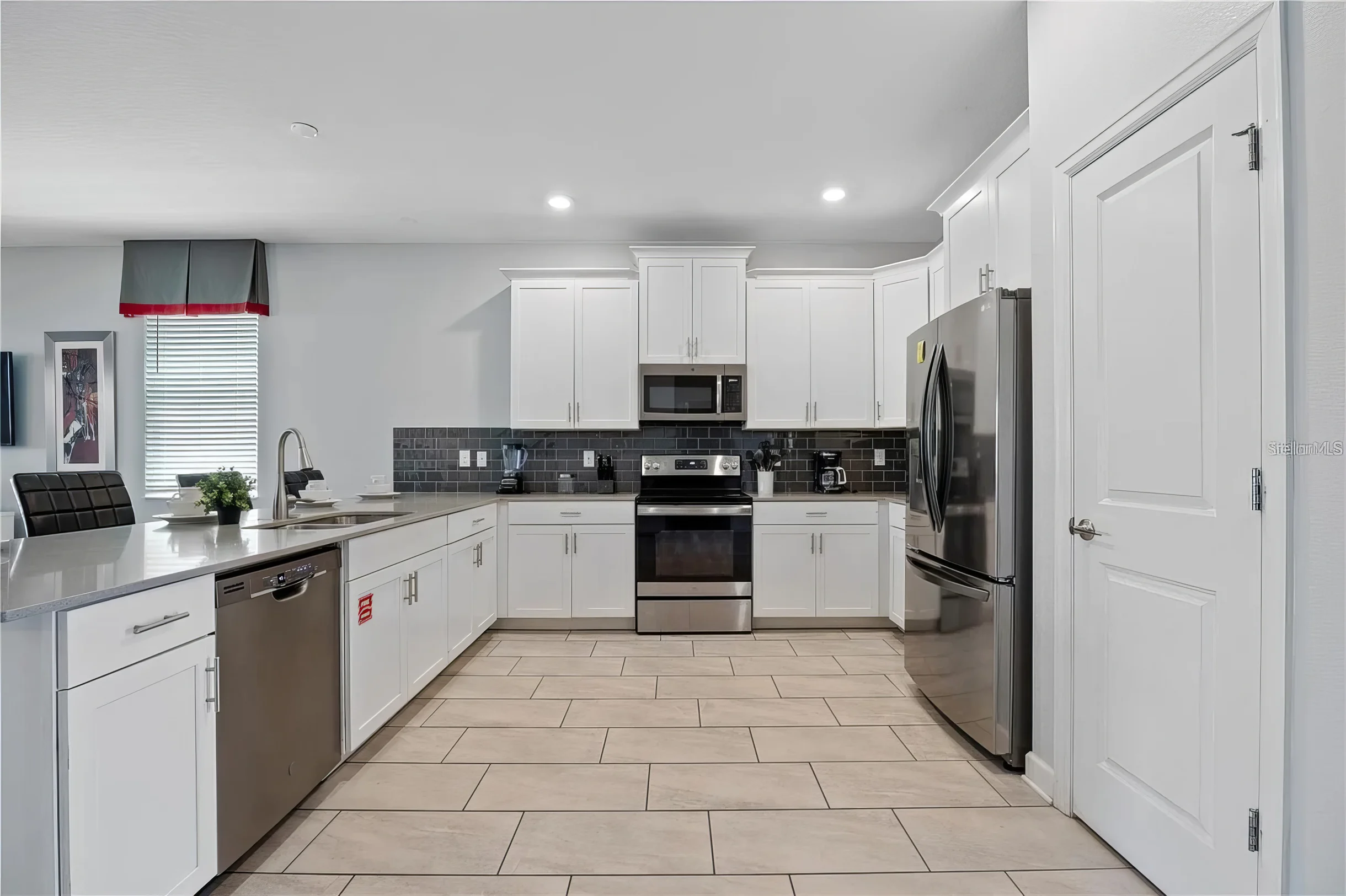 641 Pebble Beach Drive #28