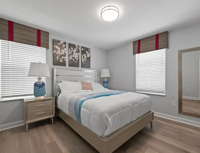 Bedroom 3 image 1