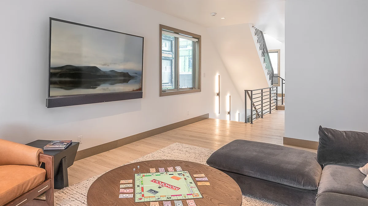 Wander Steamboat Riverlight