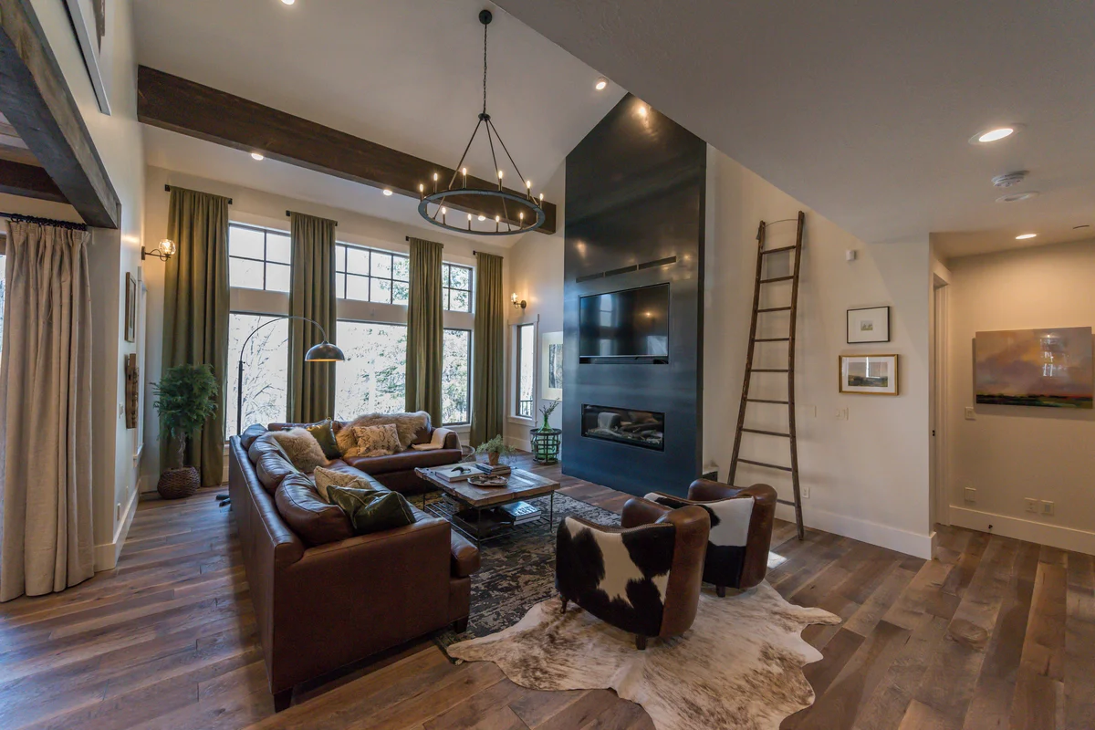 Wander Sundance Pines