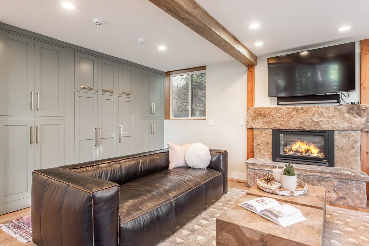 Wander Sundance Slopes