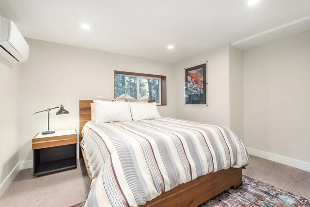 Bedroom 4 image 1