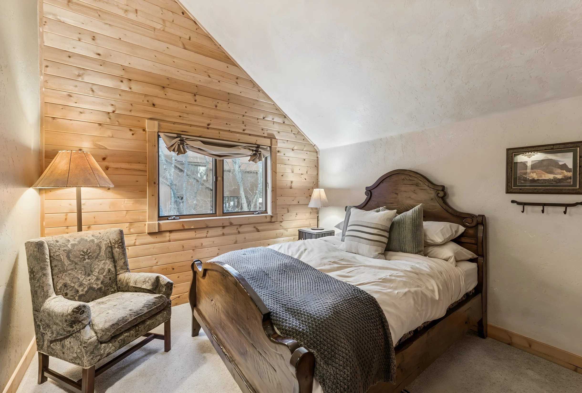 Escape Lodge #19
