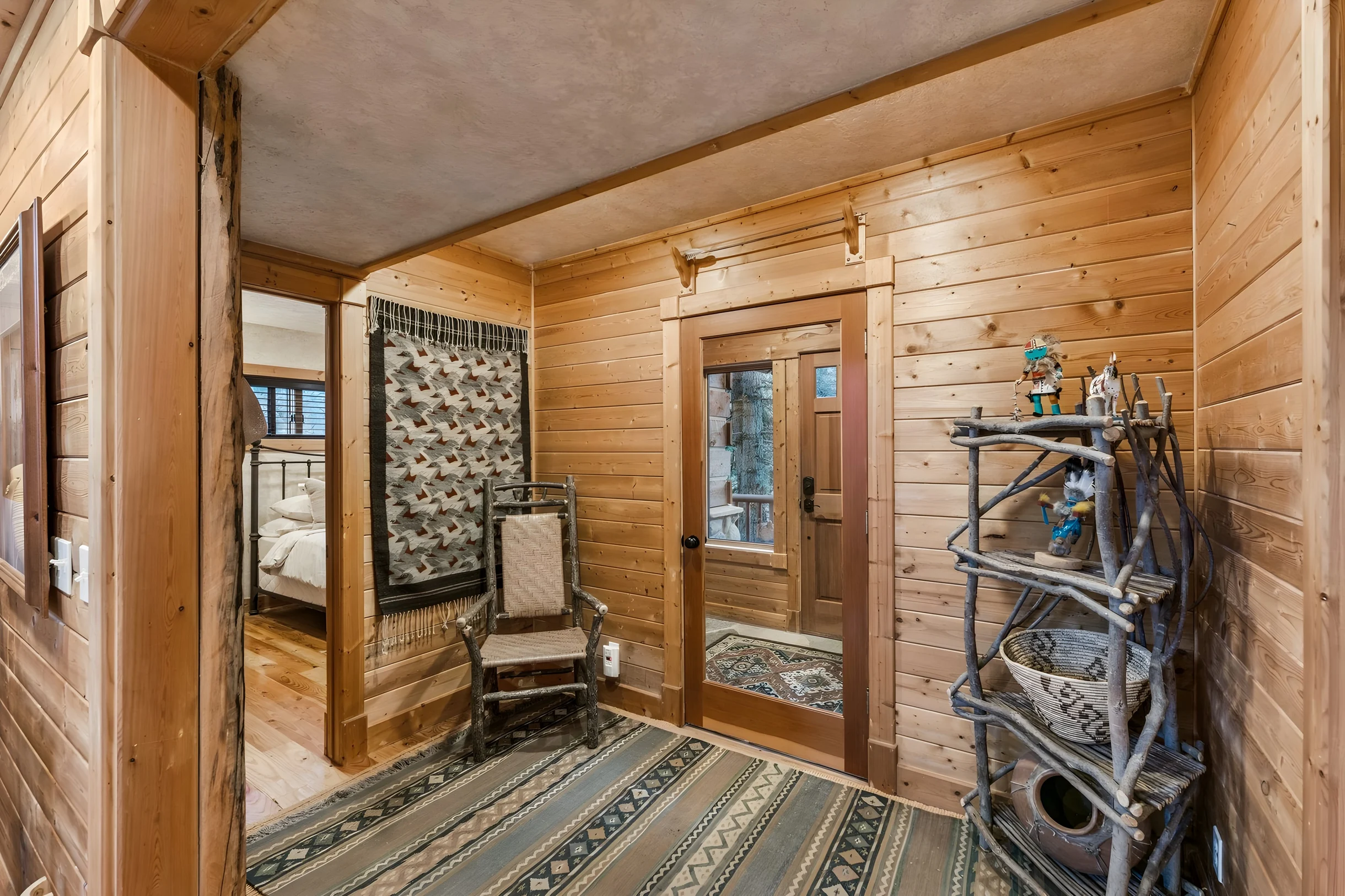 Escape Lodge #43