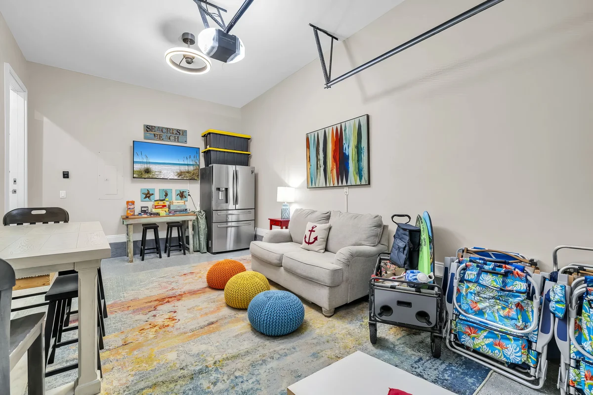 Wander Seacrest Glow