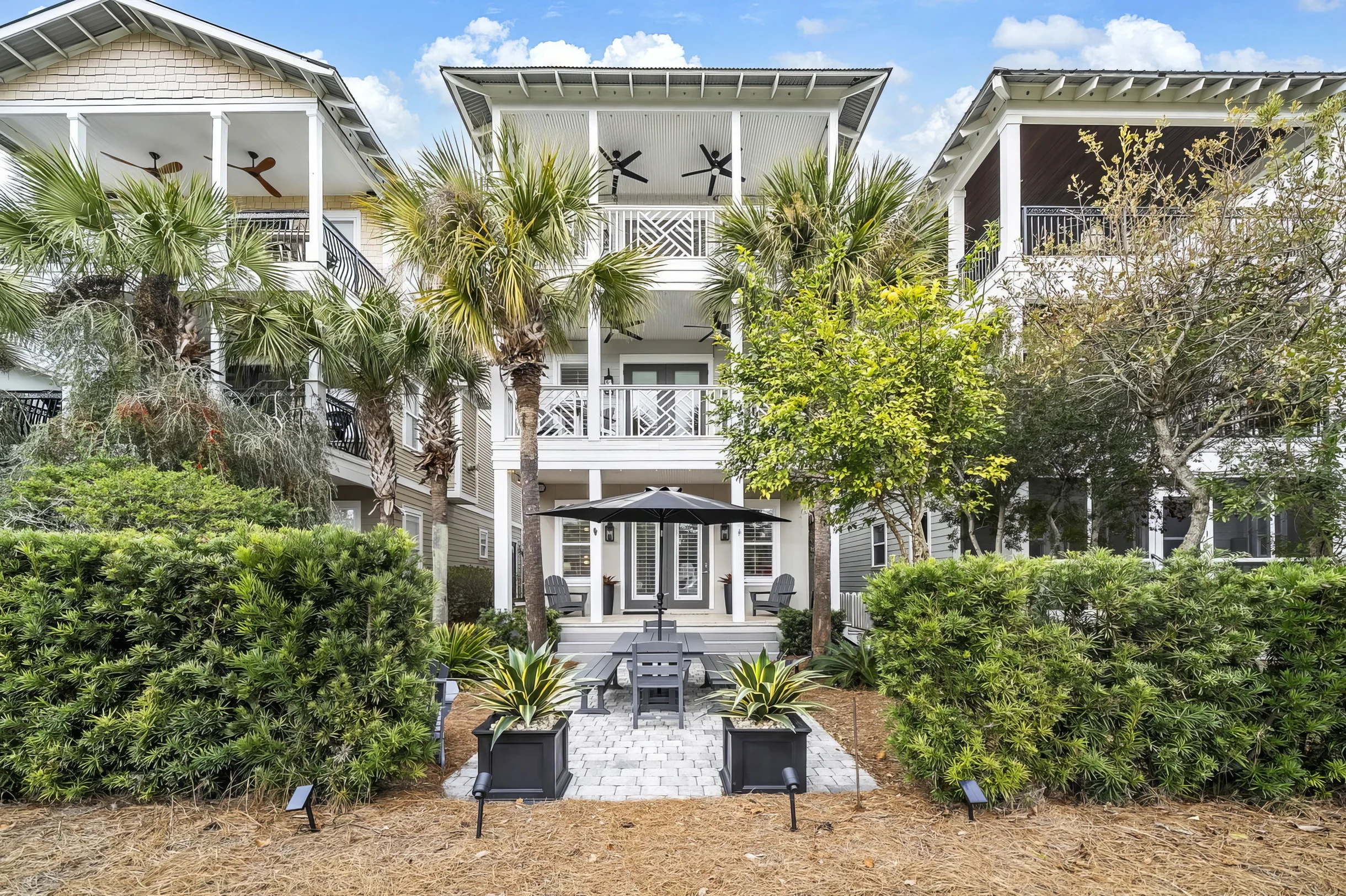 Wander Seacrest Glow