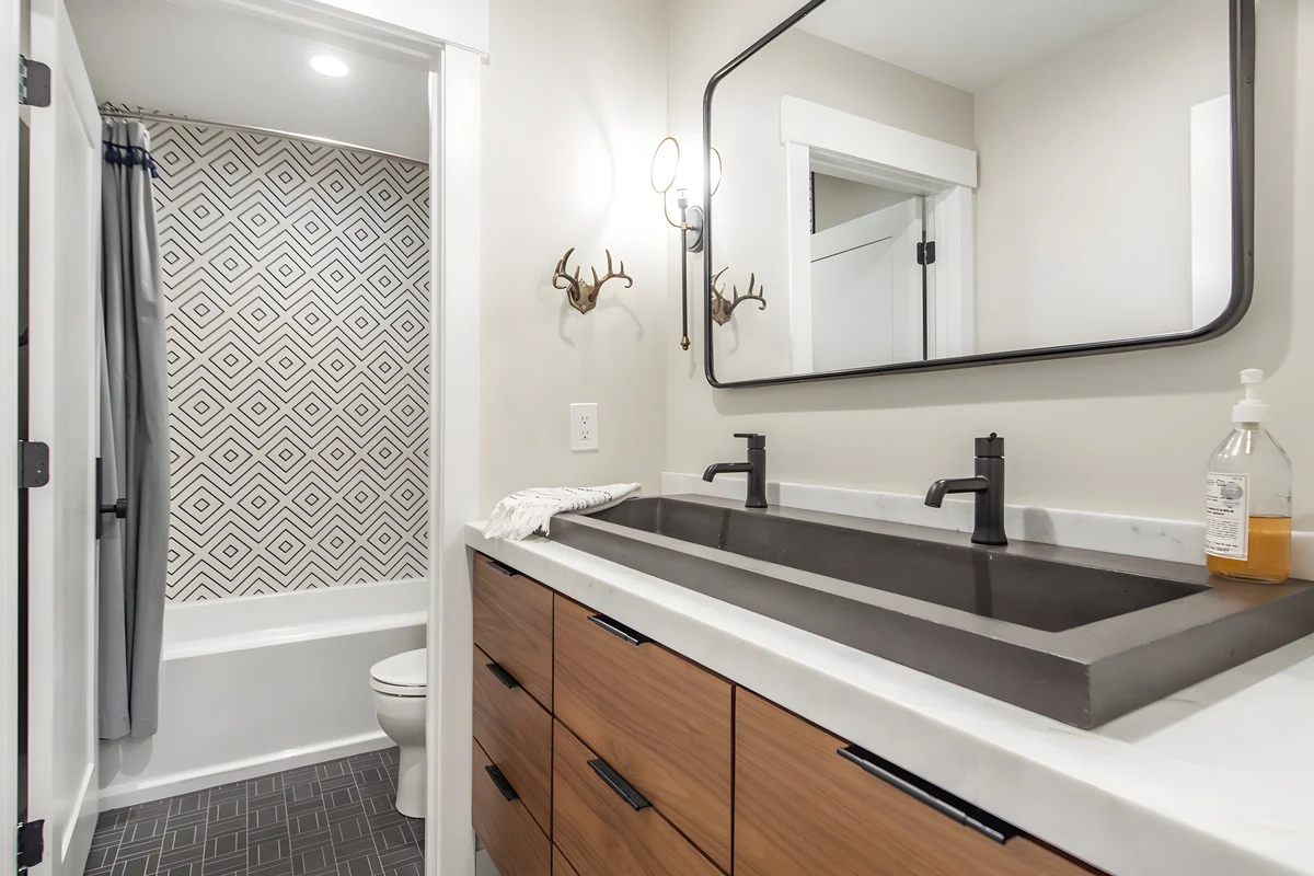 Wander Sundance Slopes