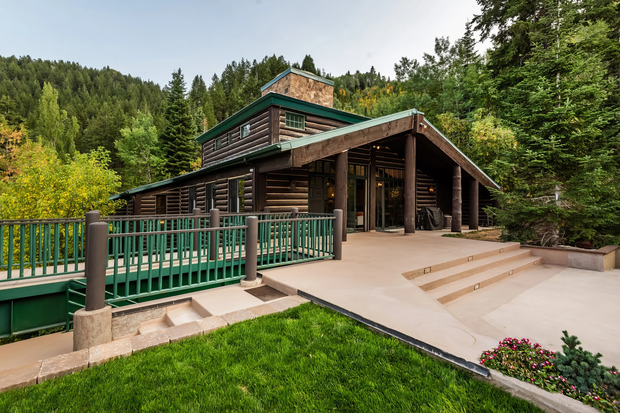 Wander Sundance Falls