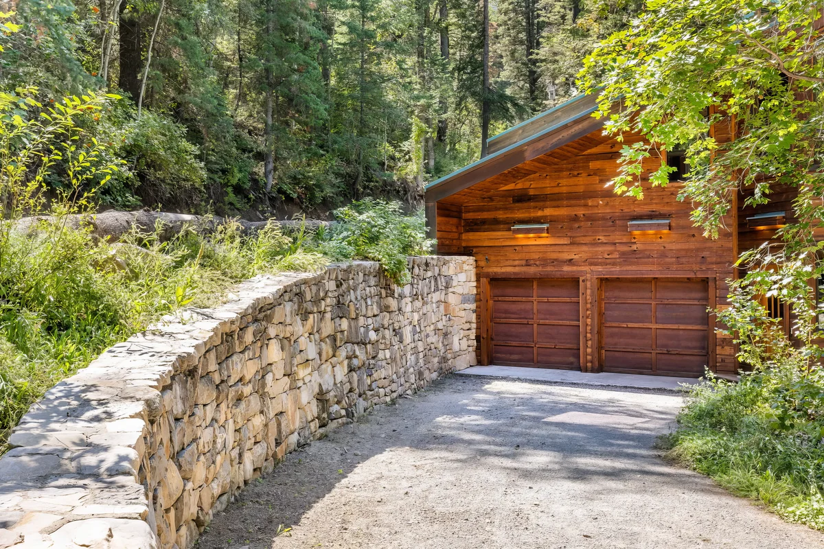 Wander Sundance Woods