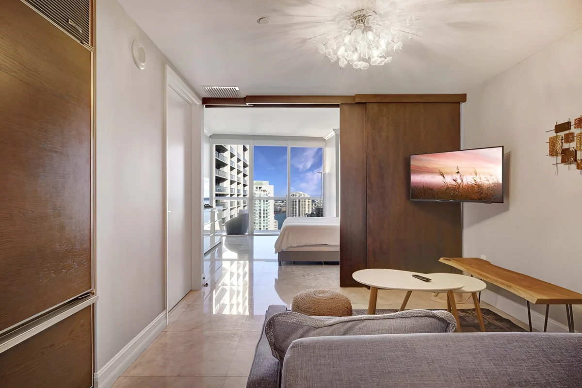 Wander Brickell River #3