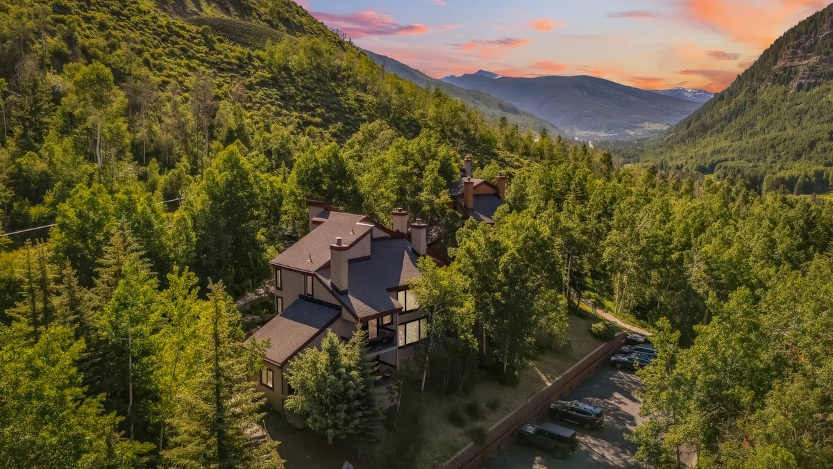 Alpine Overlook |  Scenic Views & Steps to Trails #34