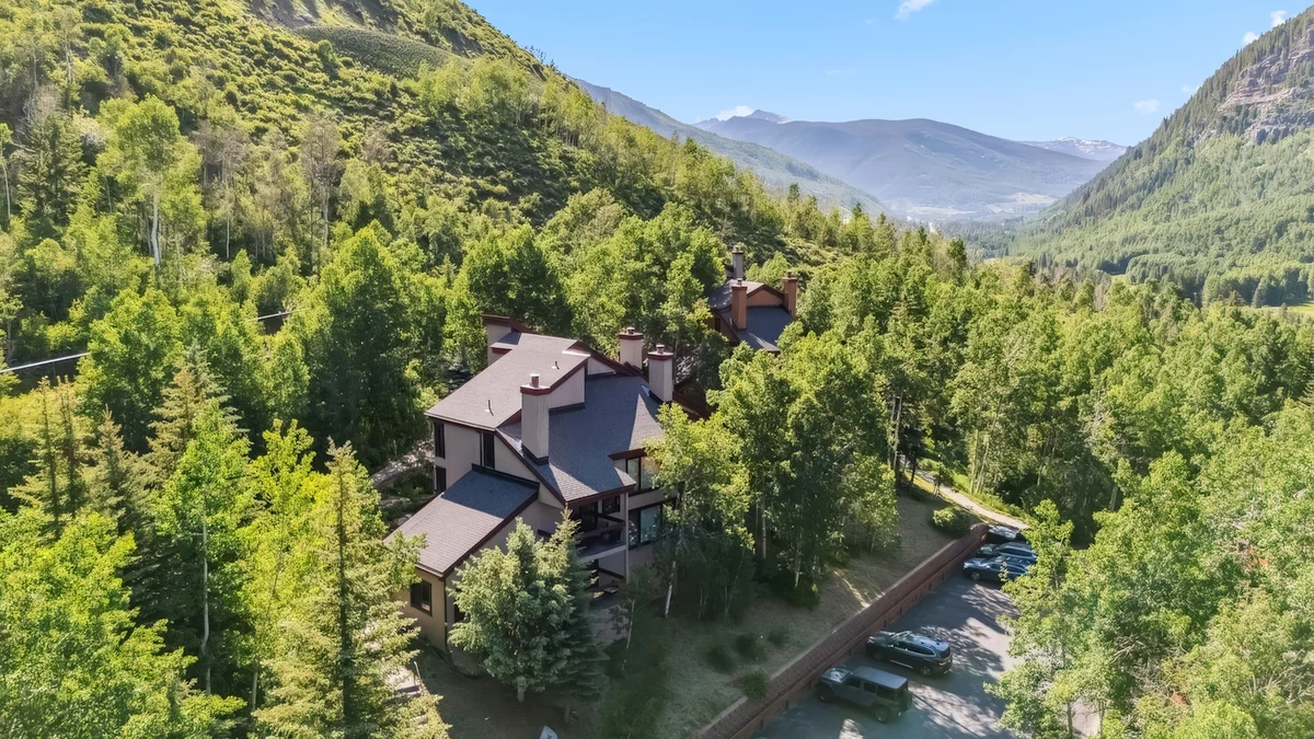 Alpine Overlook |  Scenic Views & Steps to Trails #36