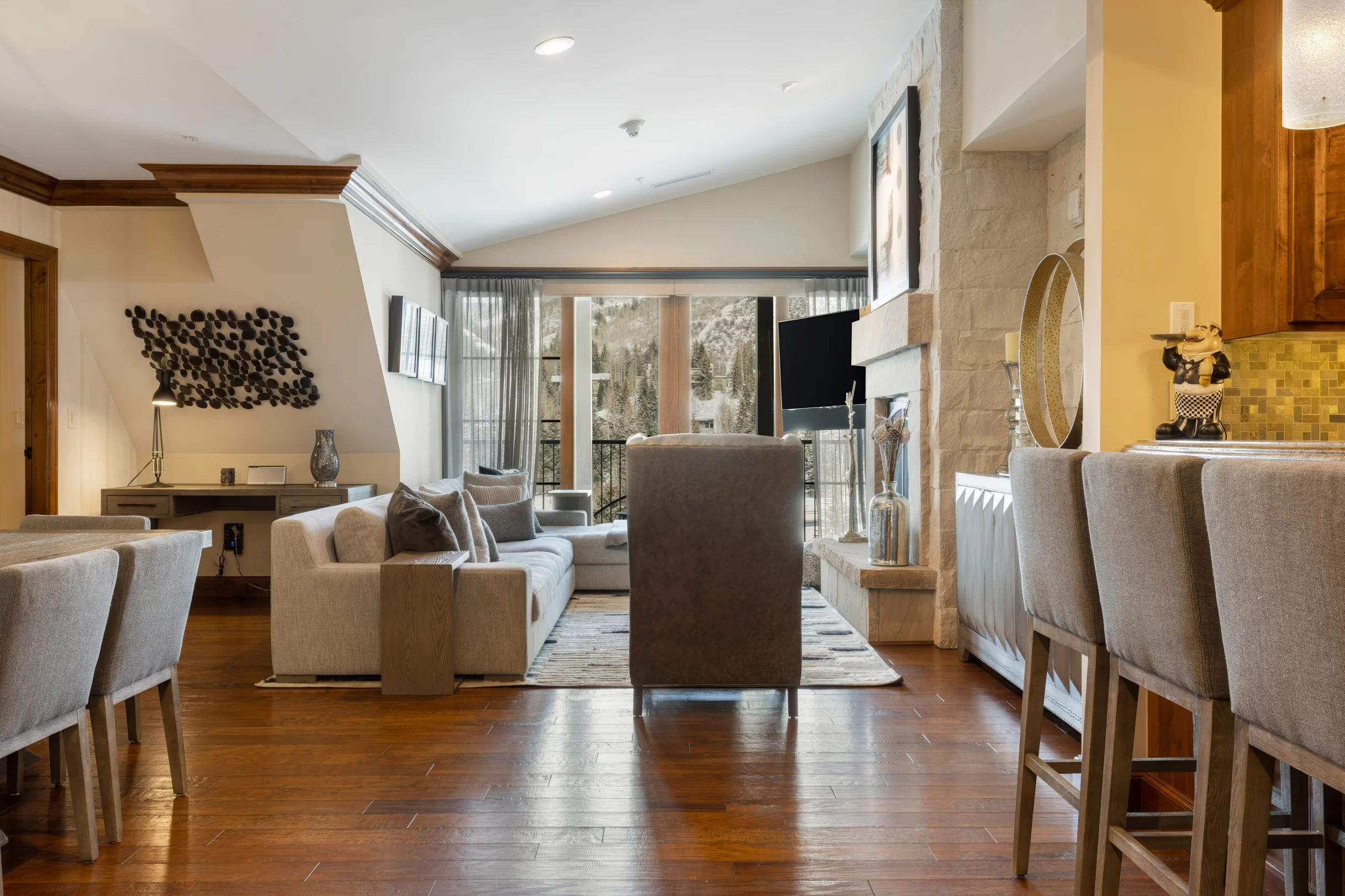 Luxury Ritz-Carlton Condo | Ski-In/Ski-Out| Views #11