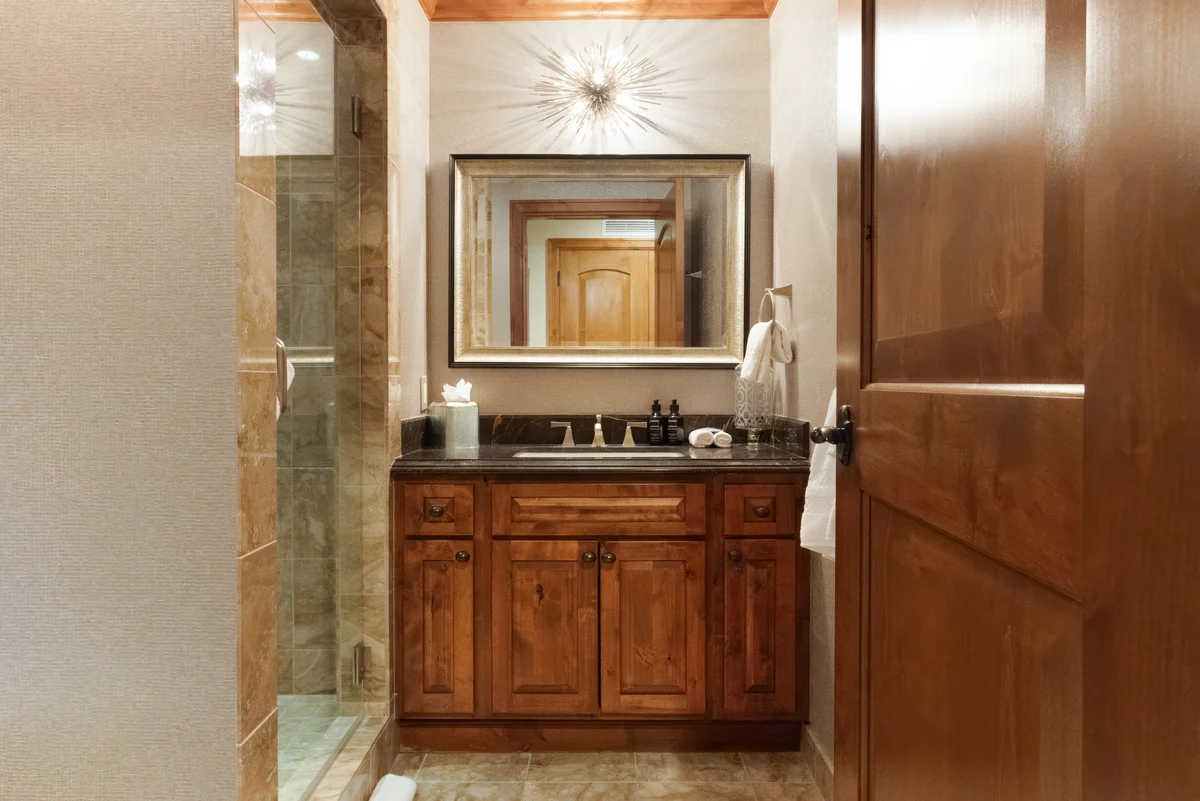 Wander Vail Penthouse