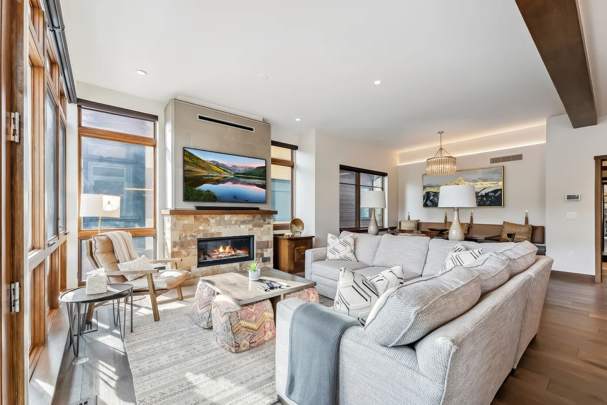 LUXE Riverfront Mountain Retreat | Walk to Gondola #20
