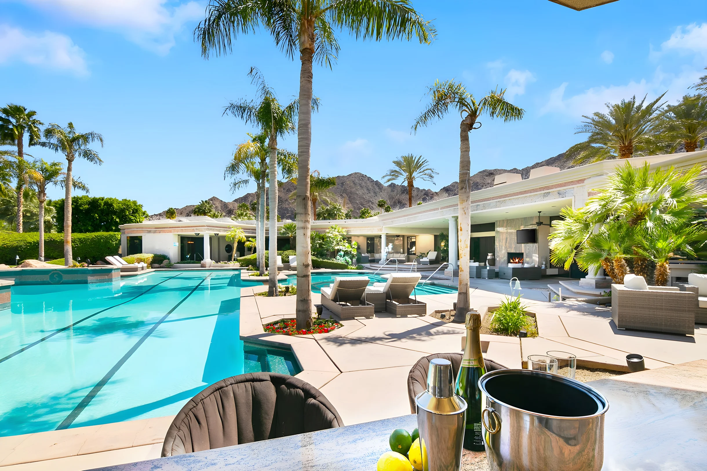 Wander Indian Wells Peaks #95