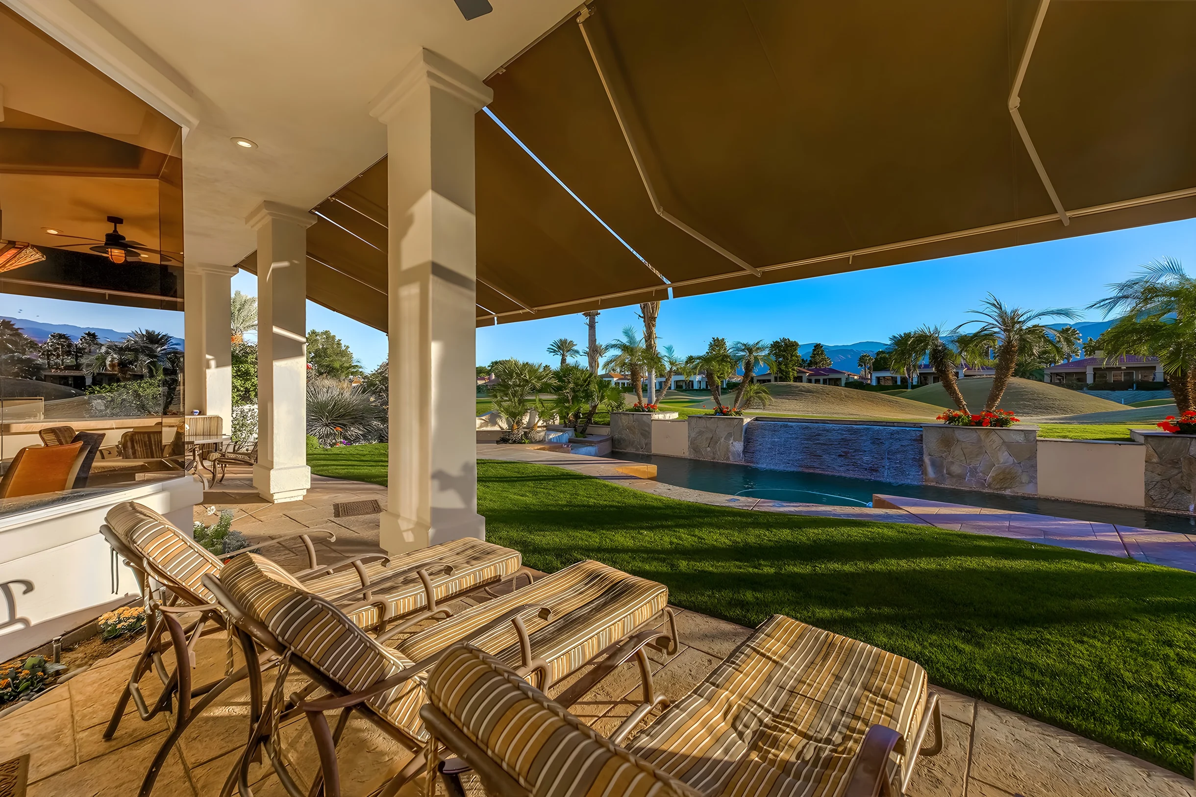 Wander La Quinta Golden #37