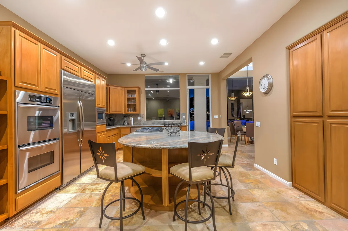 Wander La Quinta Golden