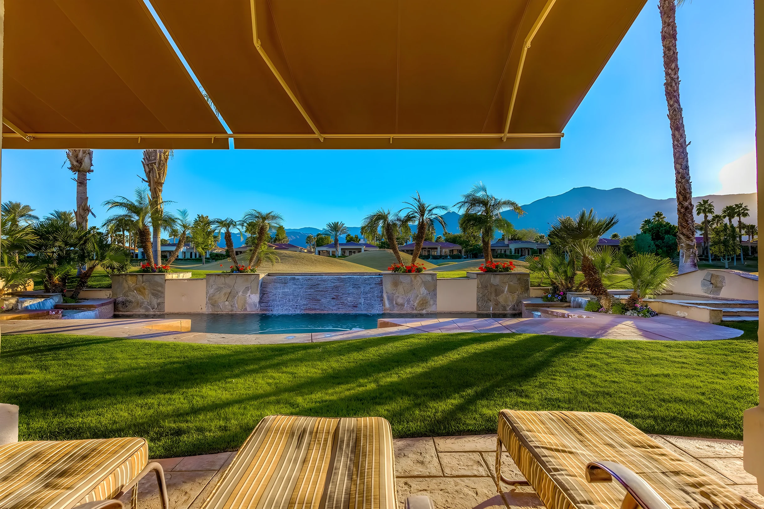 Wander La Quinta Golden #54