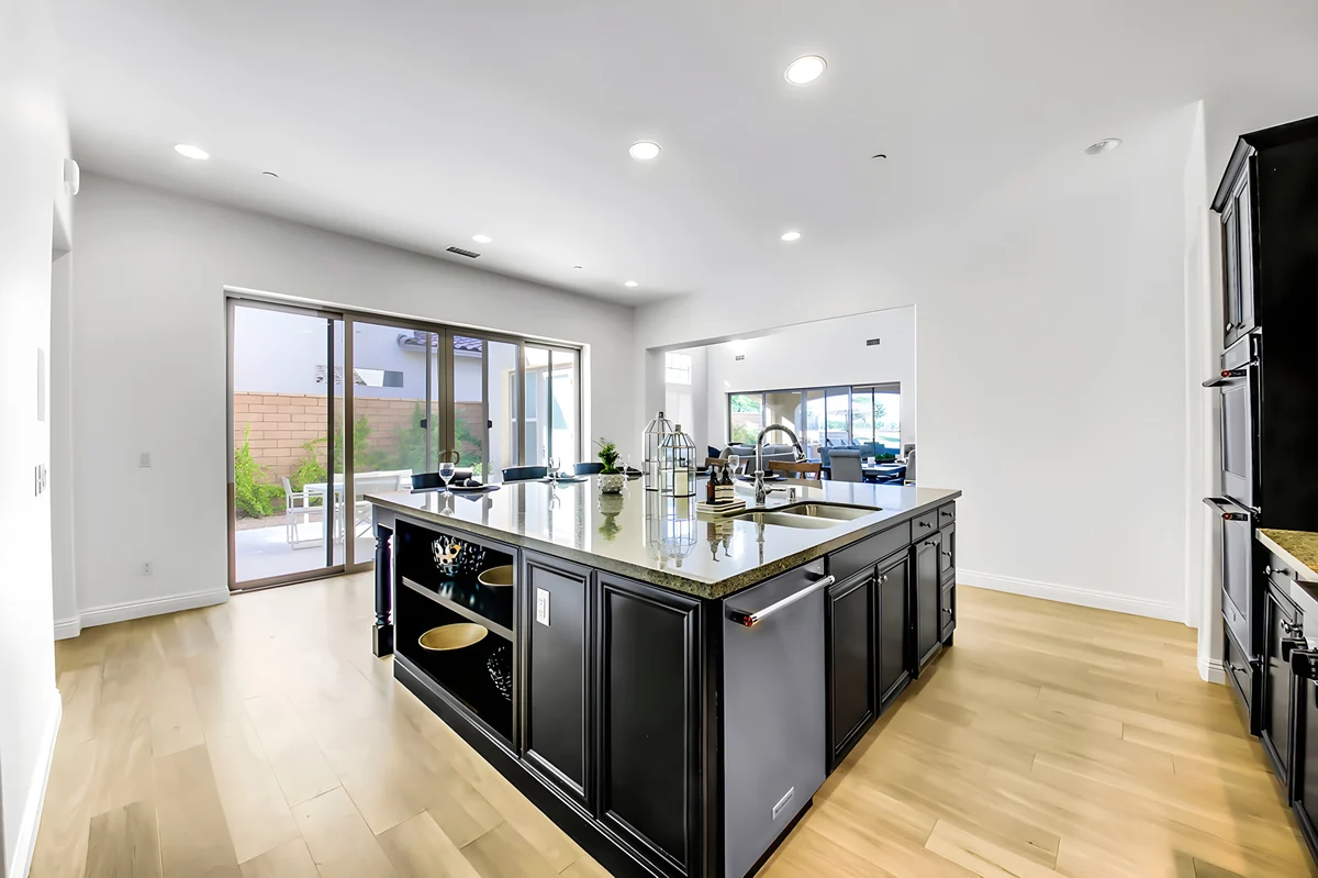 Wander La Quinta Gardens