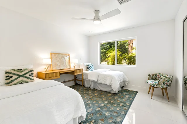 Bedroom 4 image 1