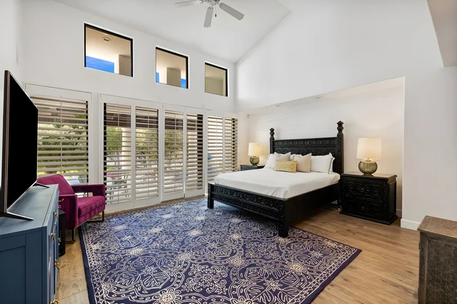 Bedroom 1 image 1