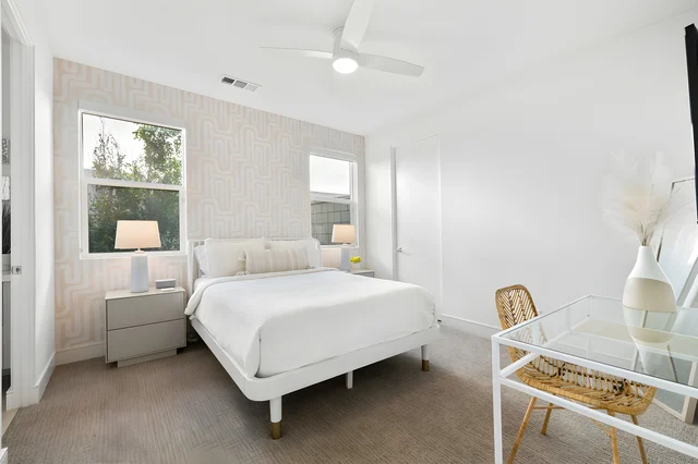 Bedroom 3 image 1