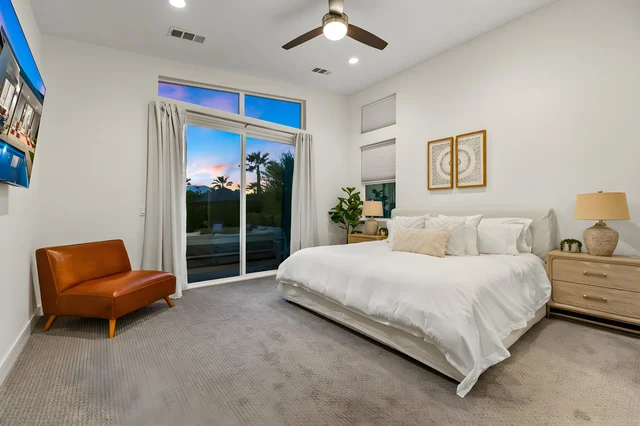 Bedroom 1 image 1