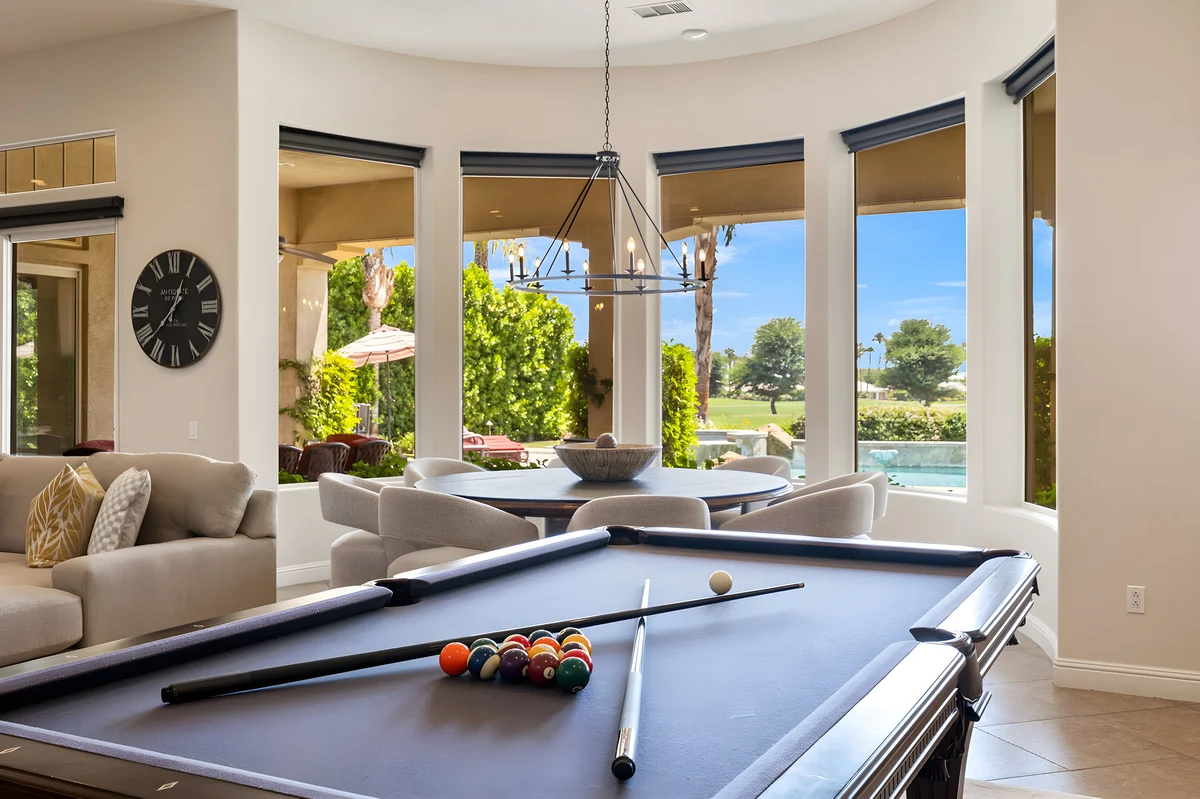 Wander La Quinta Estates