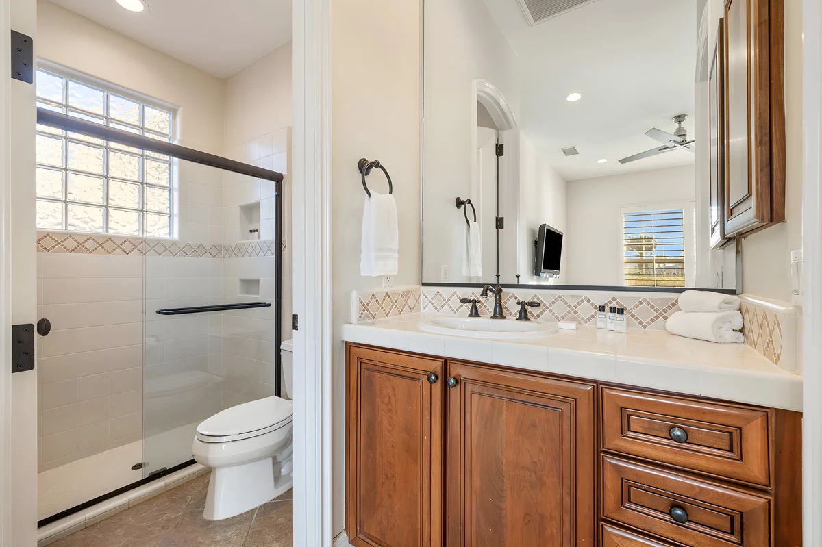 Wander La Quinta Estates