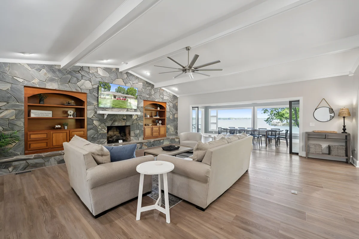 Wander Mooresville Lakeview Retreat