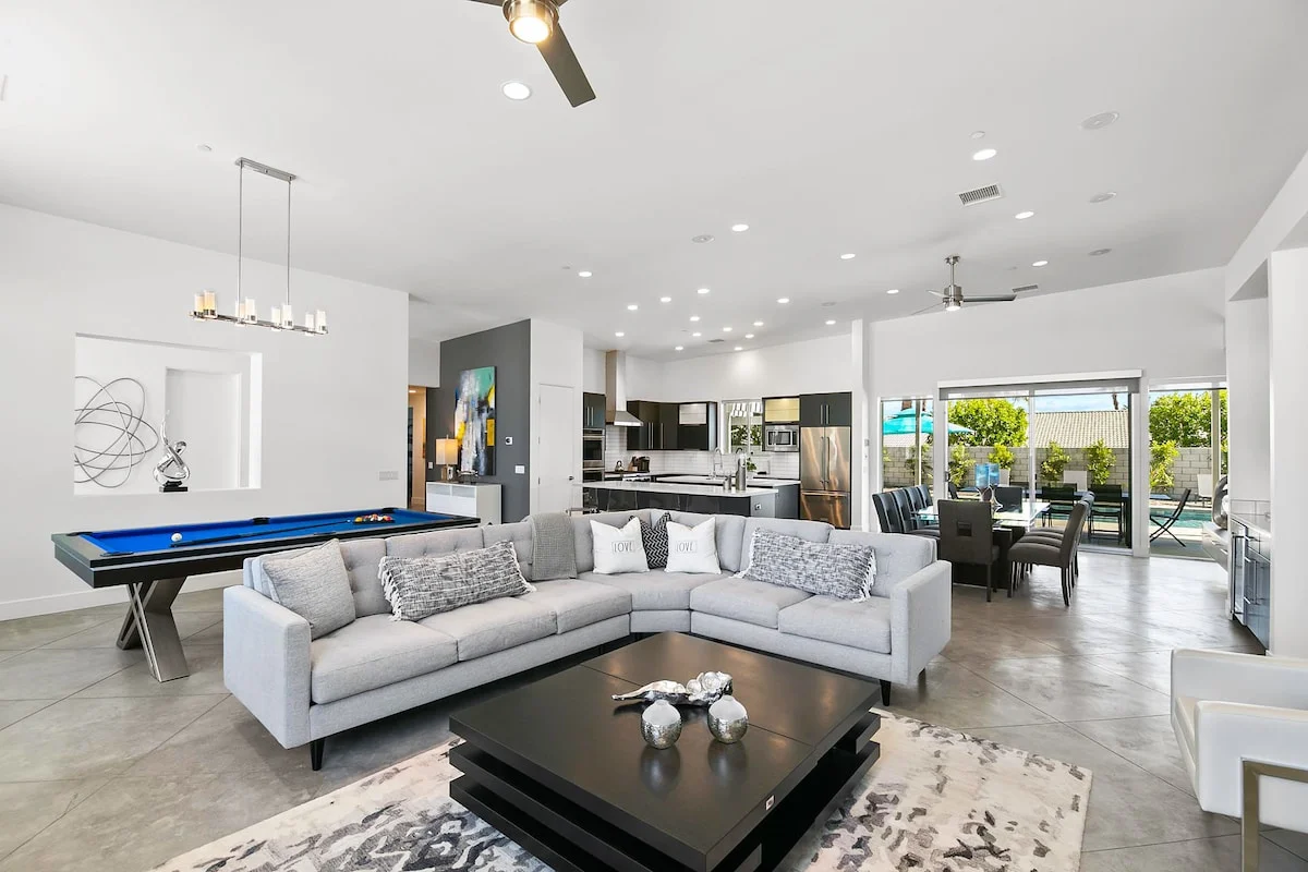 Wander Palm Springs Roxy #3