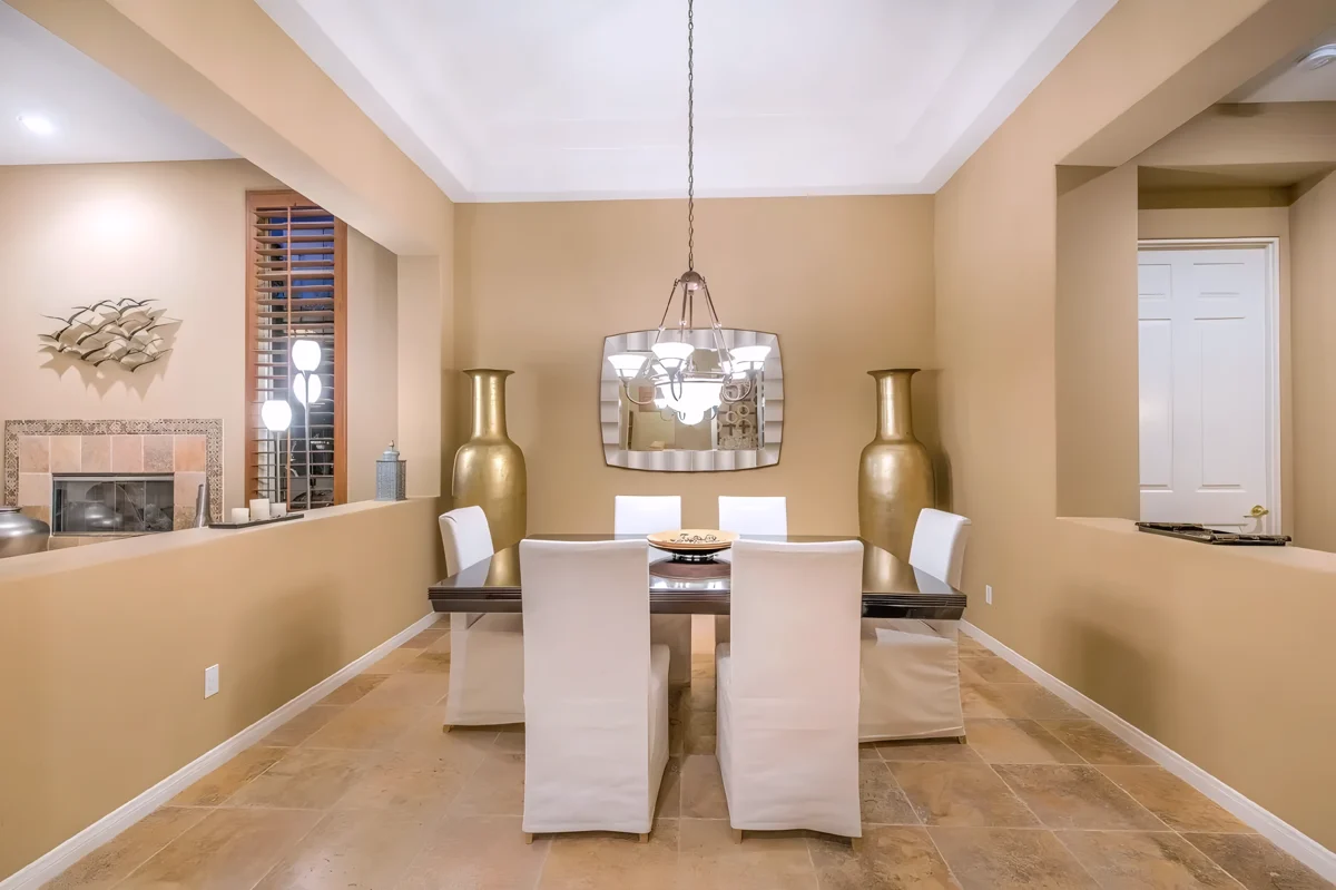 Wander La Quinta Golden