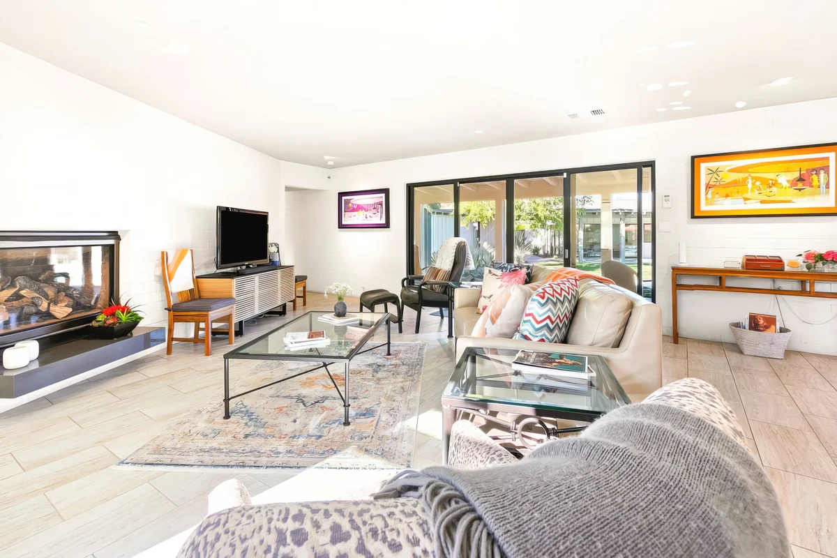 Wander Palm Springs Sonoran #3