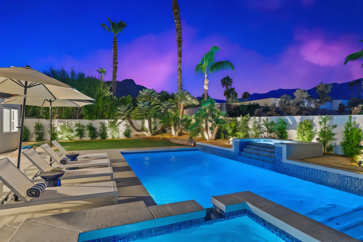 Wander Palm Springs Trails