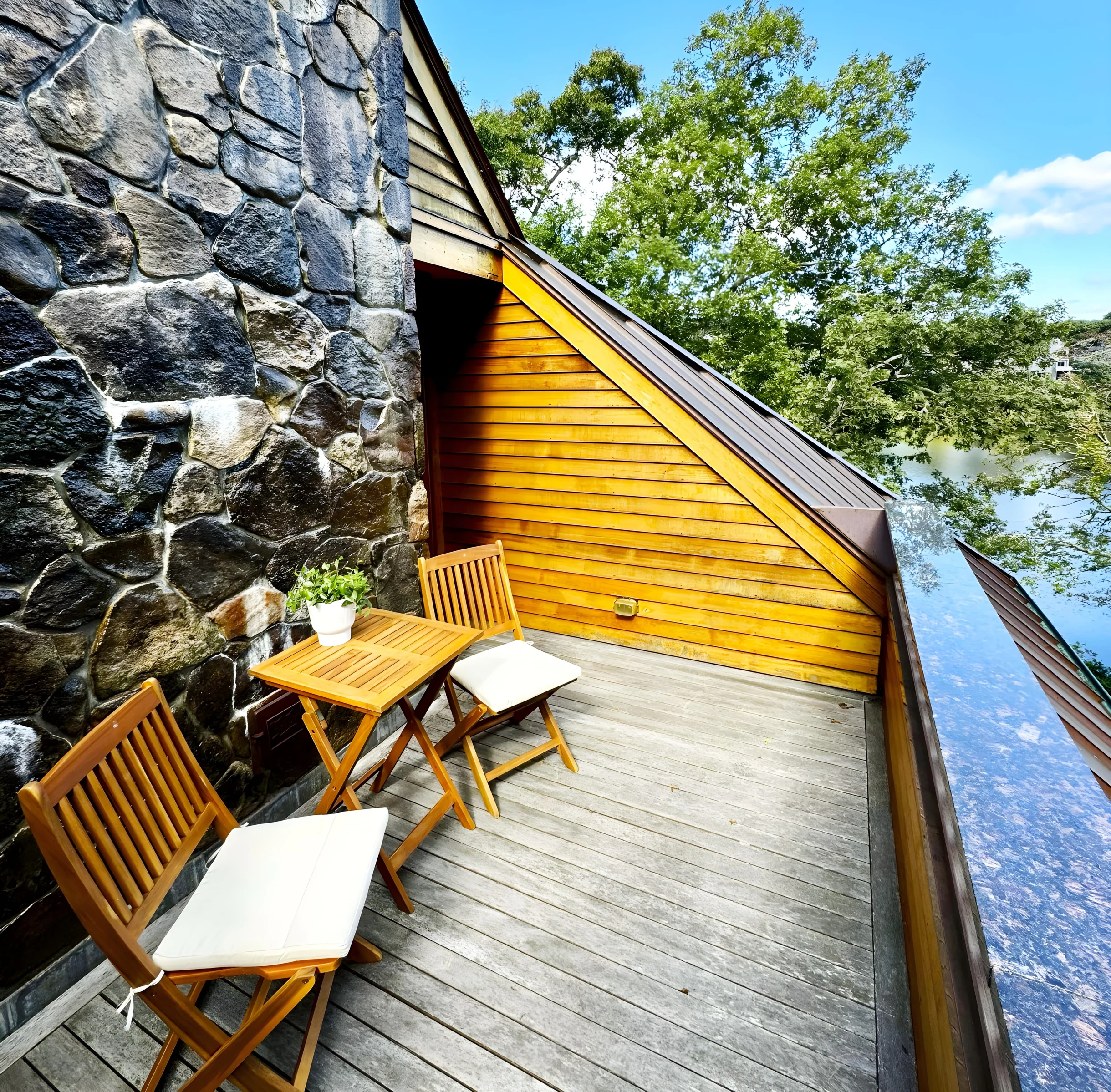 Cygnus House at Oyster Pond - Quissett Beach Assoc. #37