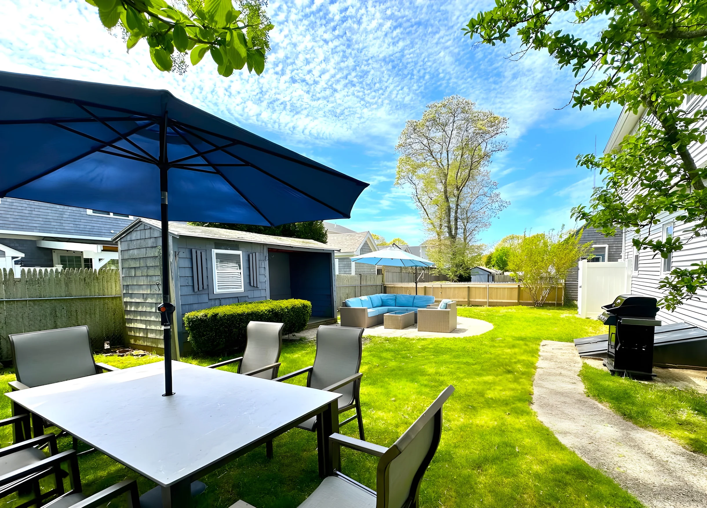 Tataket Cottage by Beaches #1