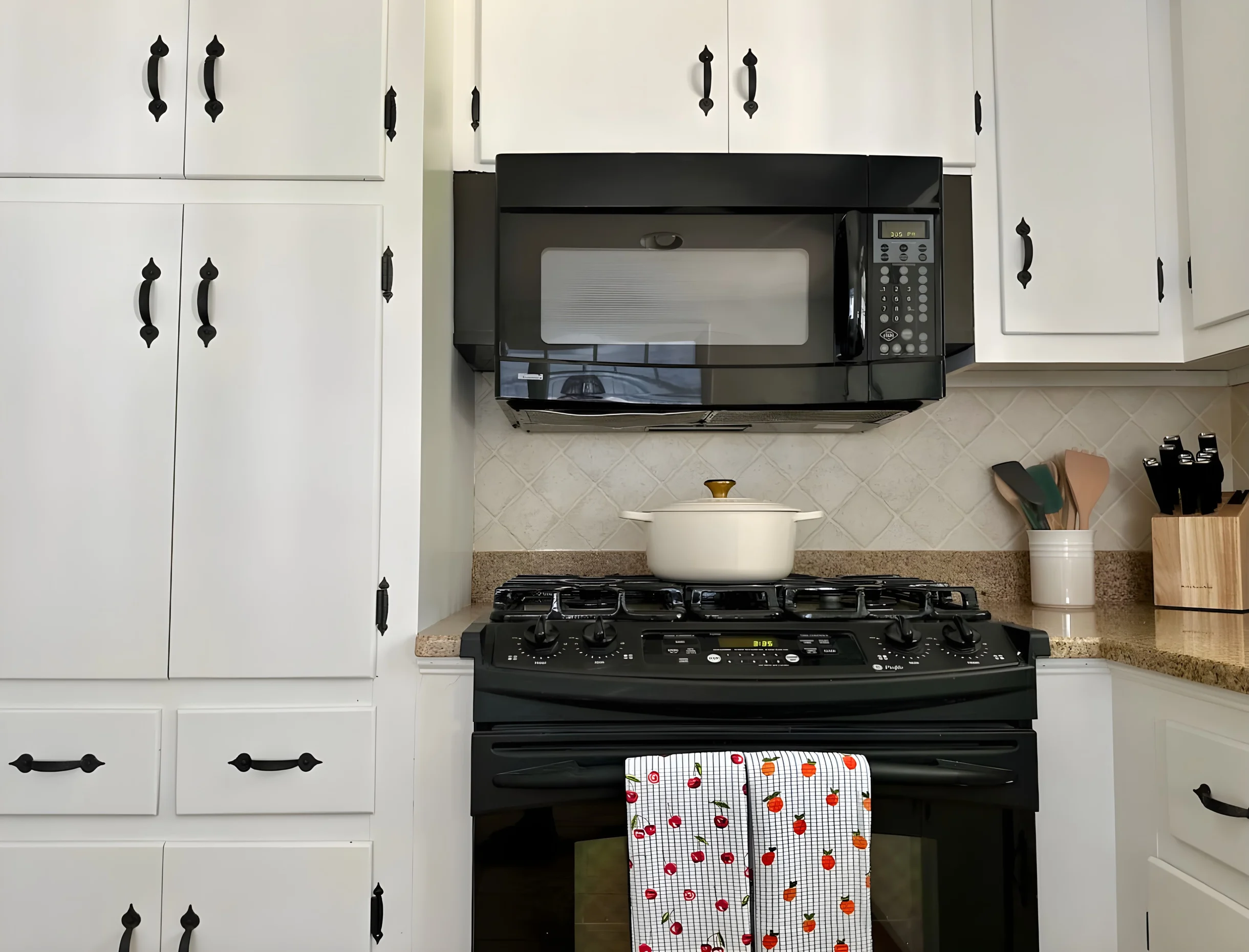 Cape Forty Six: A Serene Getaway in Falmouth #45
