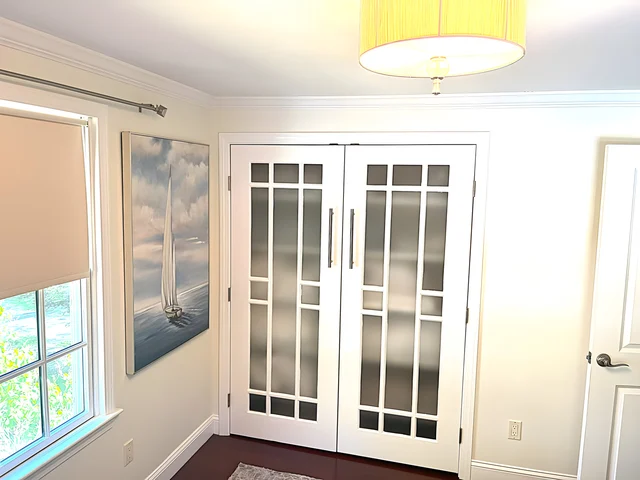 Bedroom 3 image 1
