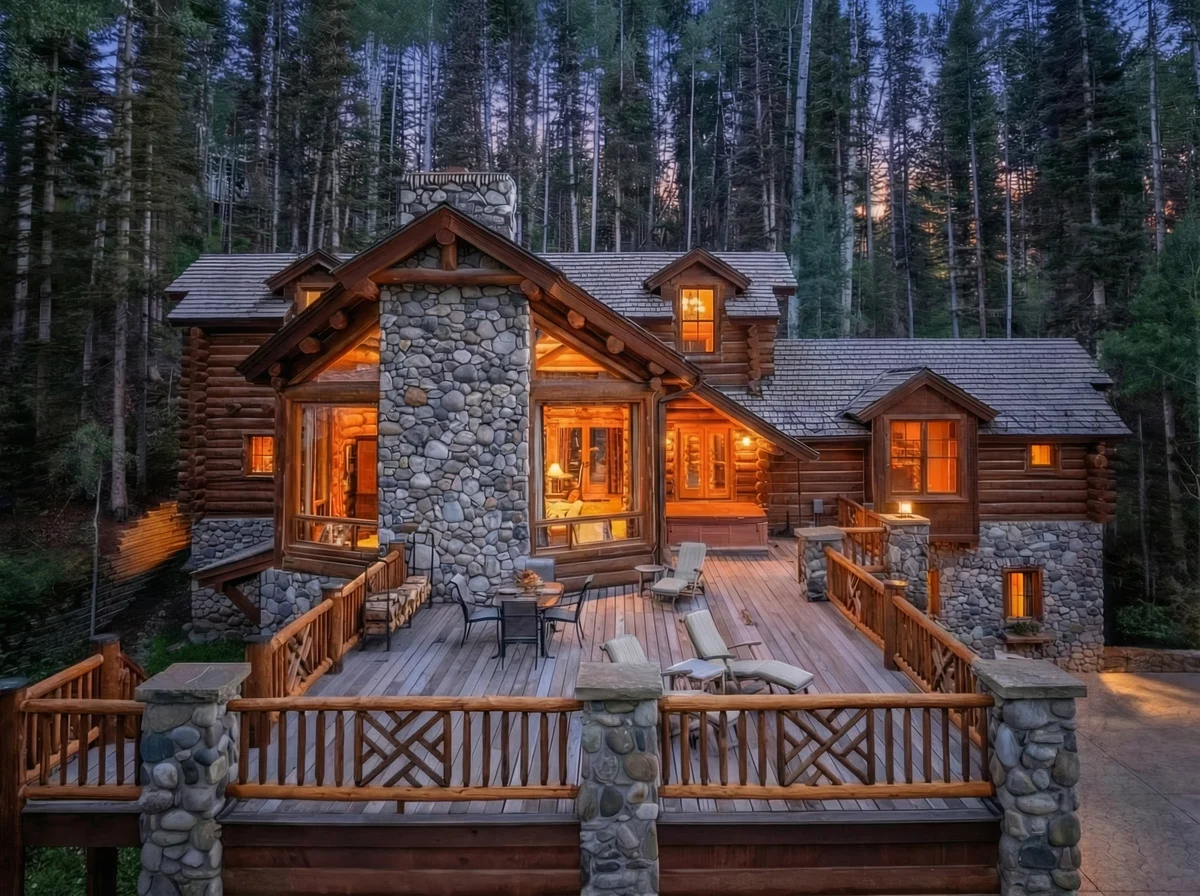 Wander Mountain Village #2