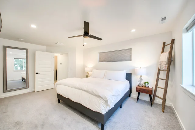 Bedroom 3 image 1