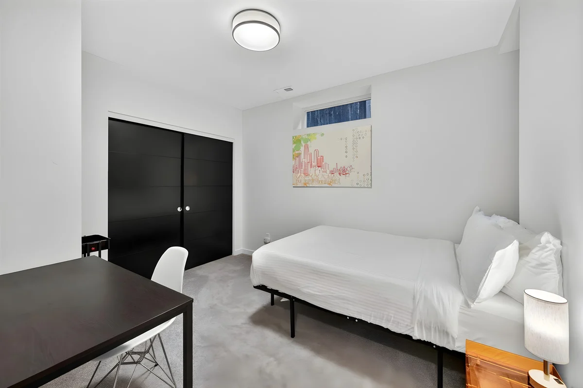 Bedroom 3 image