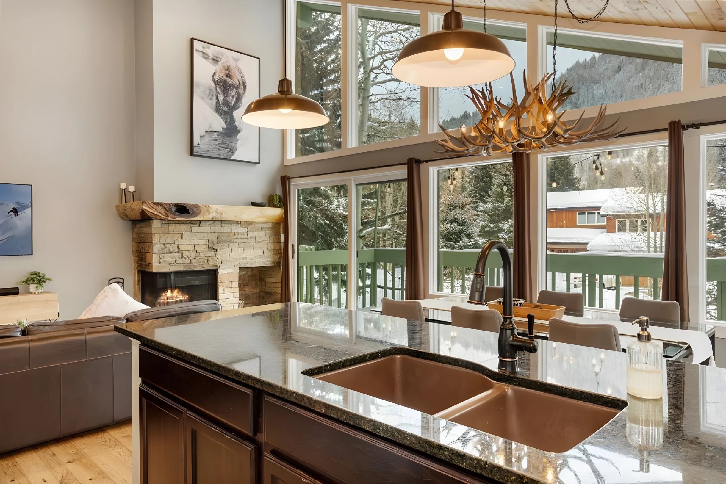 Central EagleVail Home with Private Hot Tub #24